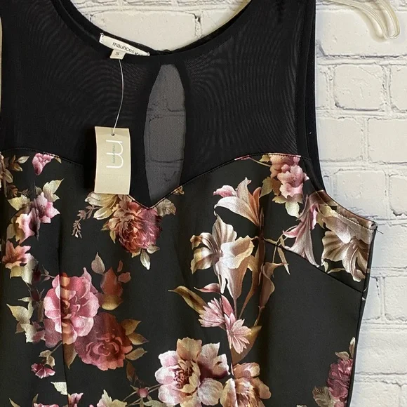 NWTO! Maurice dress! Size small! - Picture 7 of 9